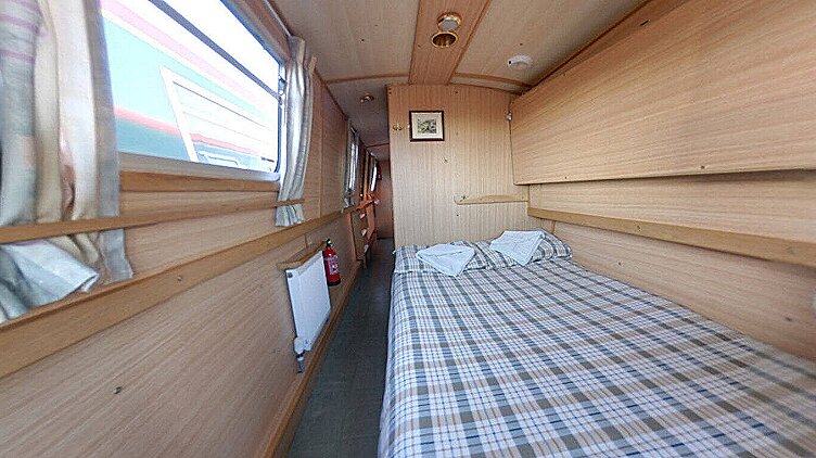 Owl/Wagtail, 8–10 Personen